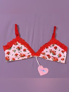 Sugar Thrillz x Dolls Kill - BE MINE TONIGHT KNIT BRA